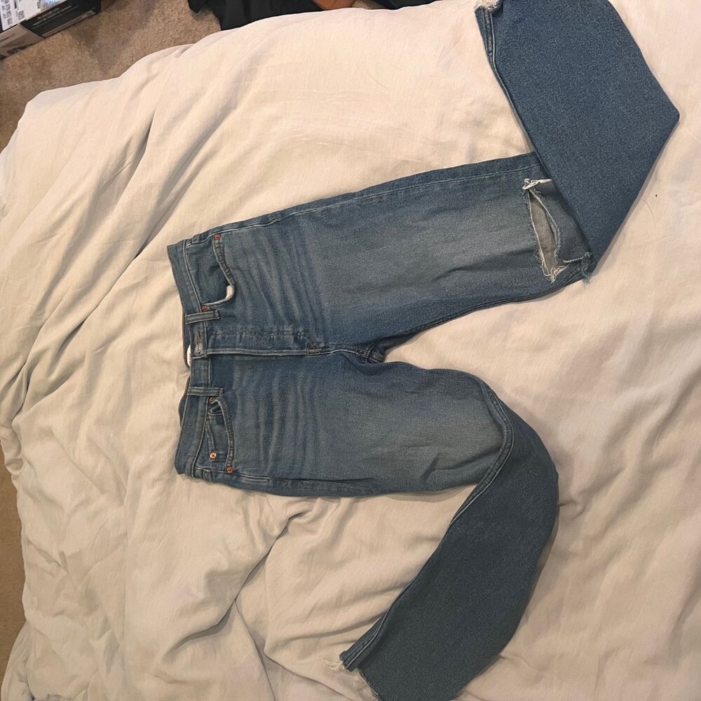 RE/DONE Straight Jeans with Rip
